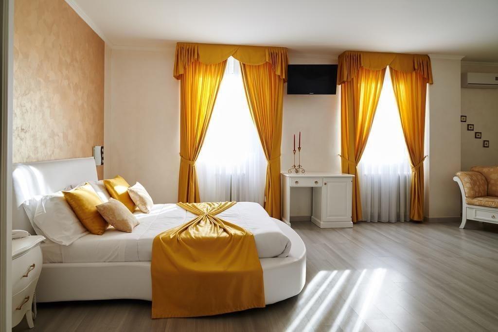 Hotel Villa Delle Ortensie Sant'Omobono Imagna Extérieur photo