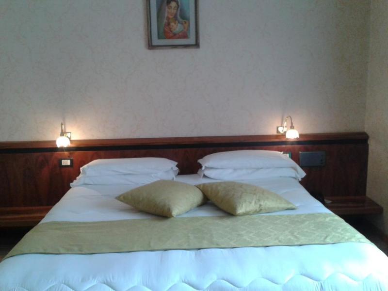 Hotel Villa Delle Ortensie Sant'Omobono Imagna Extérieur photo