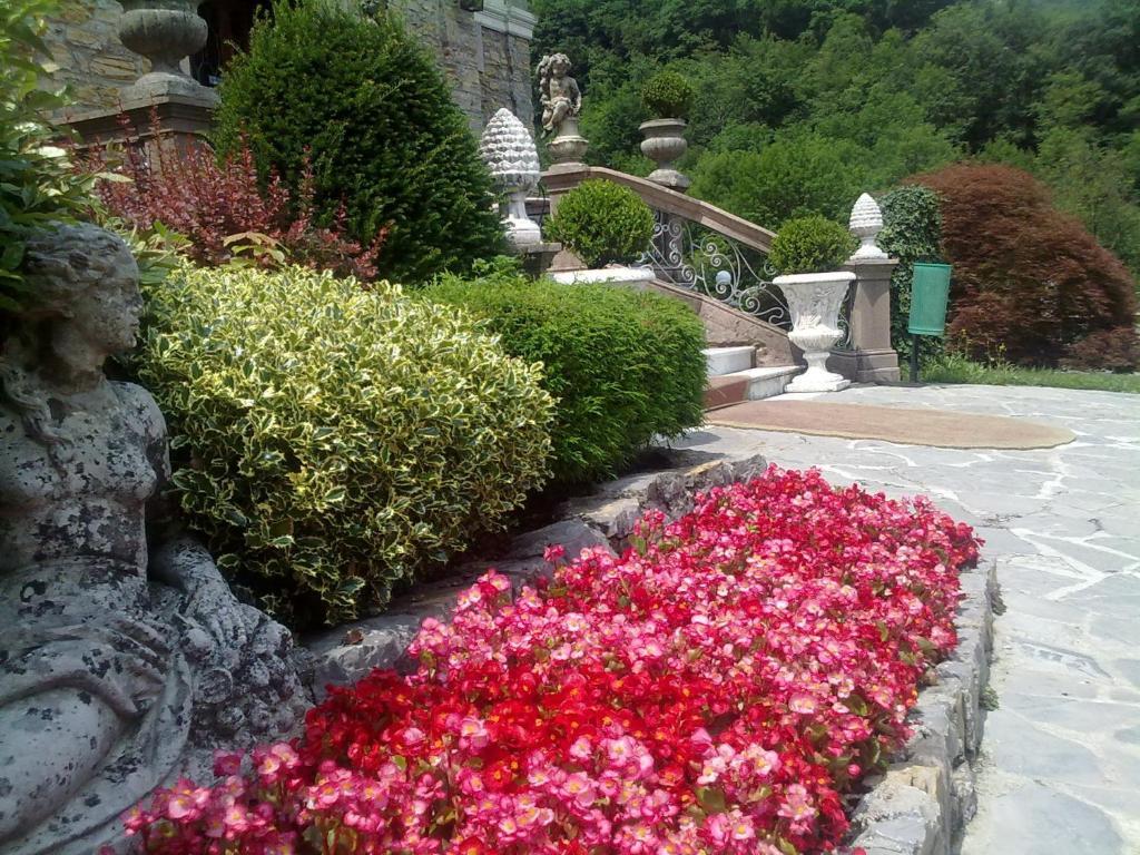 Hotel Villa Delle Ortensie Sant'Omobono Imagna Extérieur photo